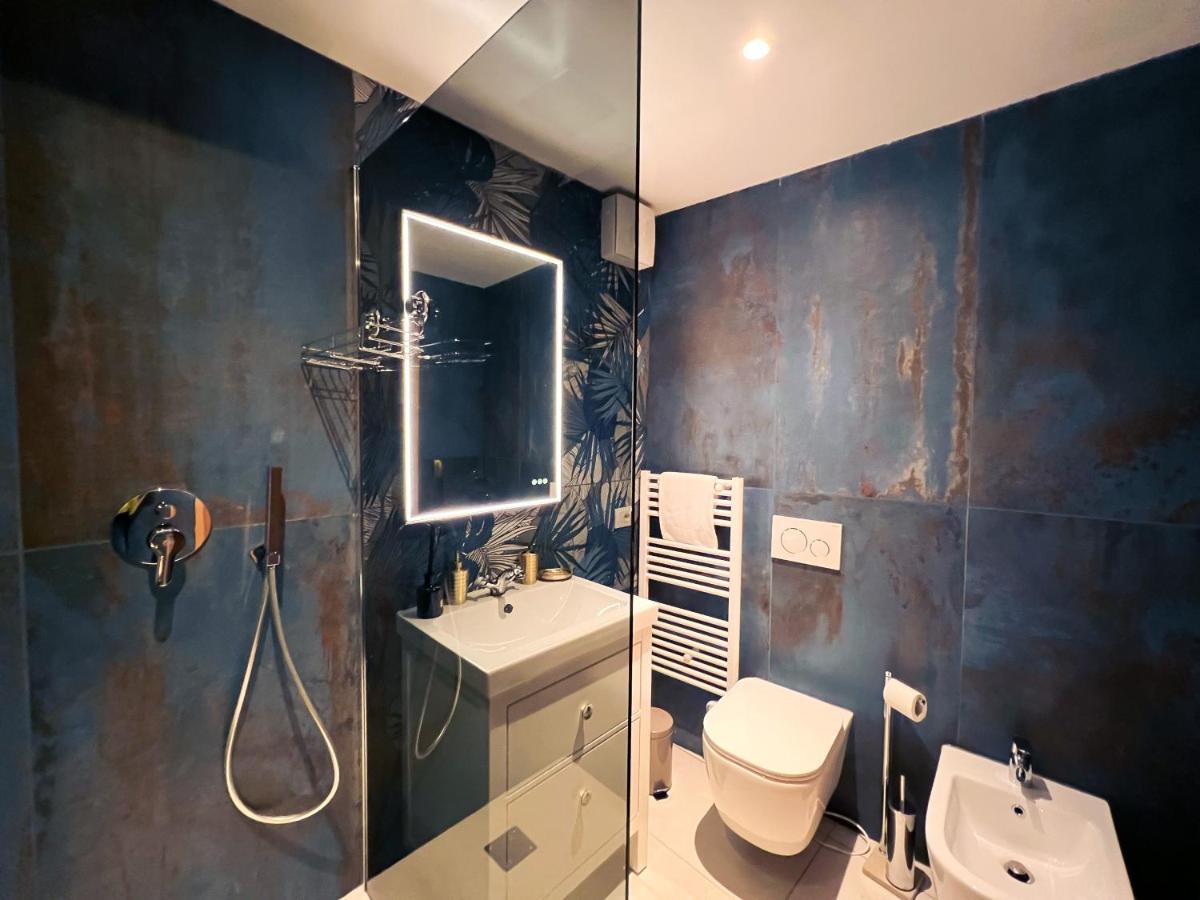 Duomo Suites Флоренция Екстериор снимка