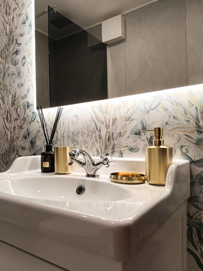 Duomo Suites Флоренция Екстериор снимка