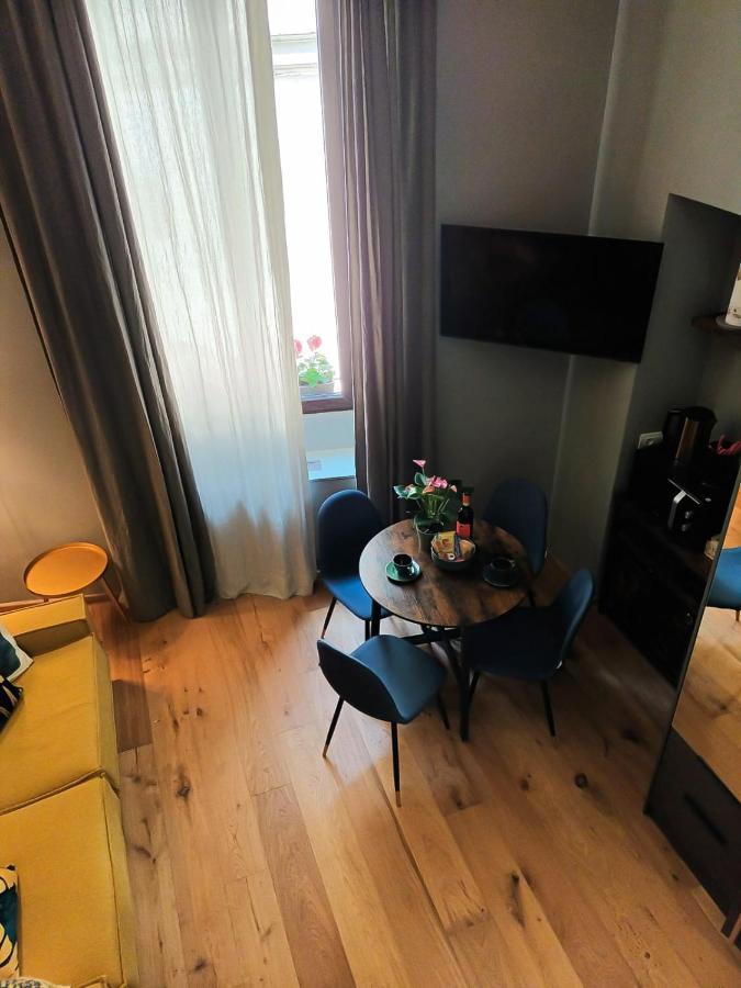 Duomo Suites Флоренция Екстериор снимка